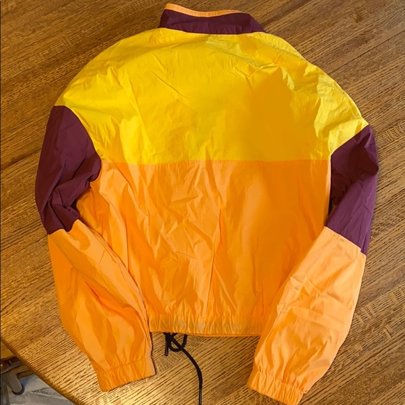 Secndnture Classic Windbreaker - M/Peach - Picture 3 of 3